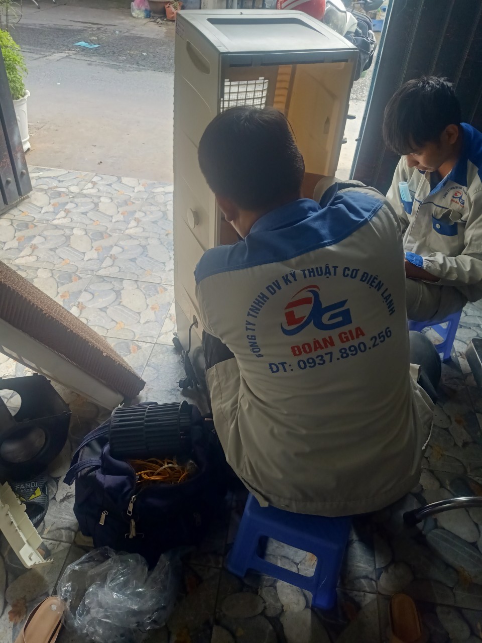 Sửa quạt hơi nước quận Phú Nhuận tại nhà