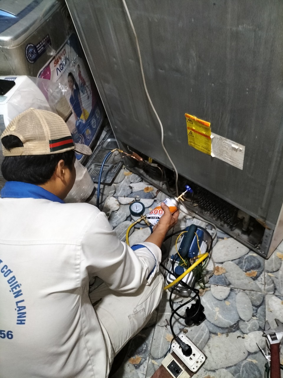 Dịch vụ bơm gas tủ lạnh quận Bình Tân 1