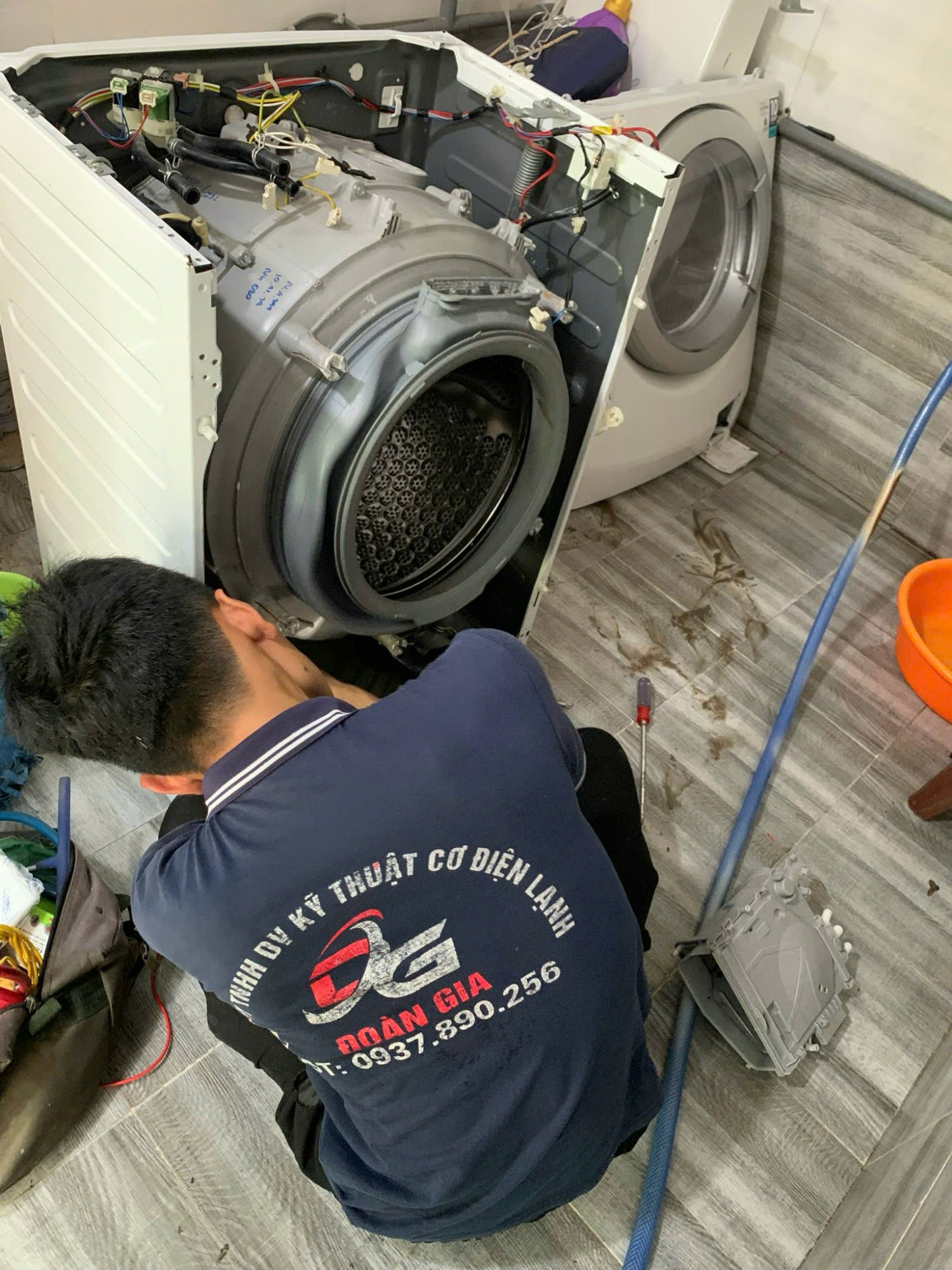 Sửa máy giặt bị rò điện
