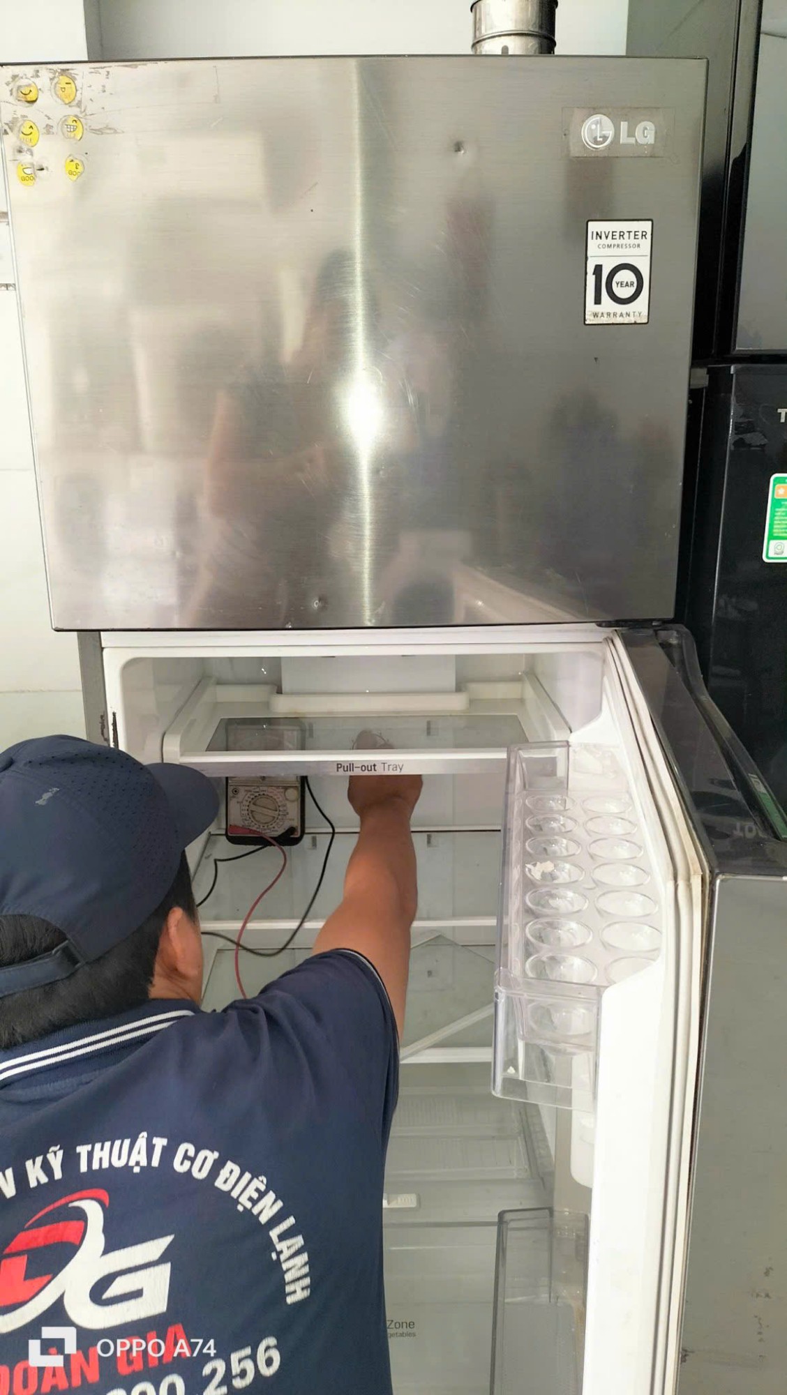 Sửa tủ lạnh bị chảy nước trong ngăn mát 1