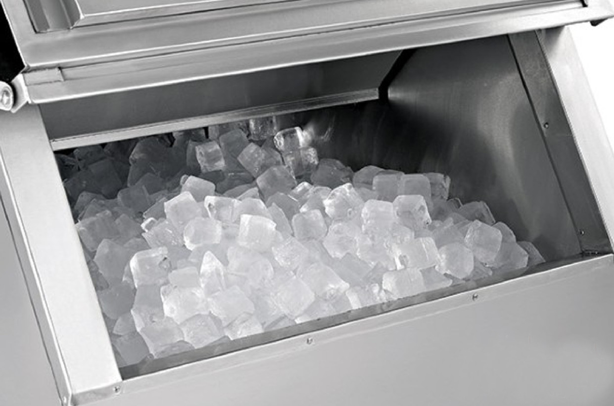 Sửa máy làm đá viên Hoshizaki 1