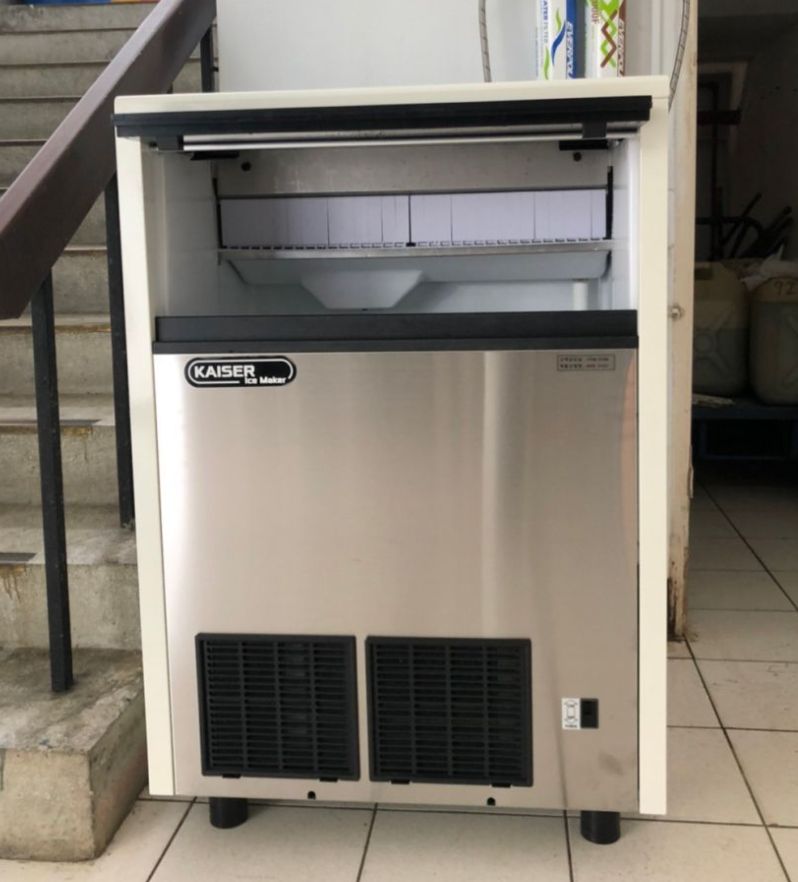 Sửa máy làm đá viên Kaiser