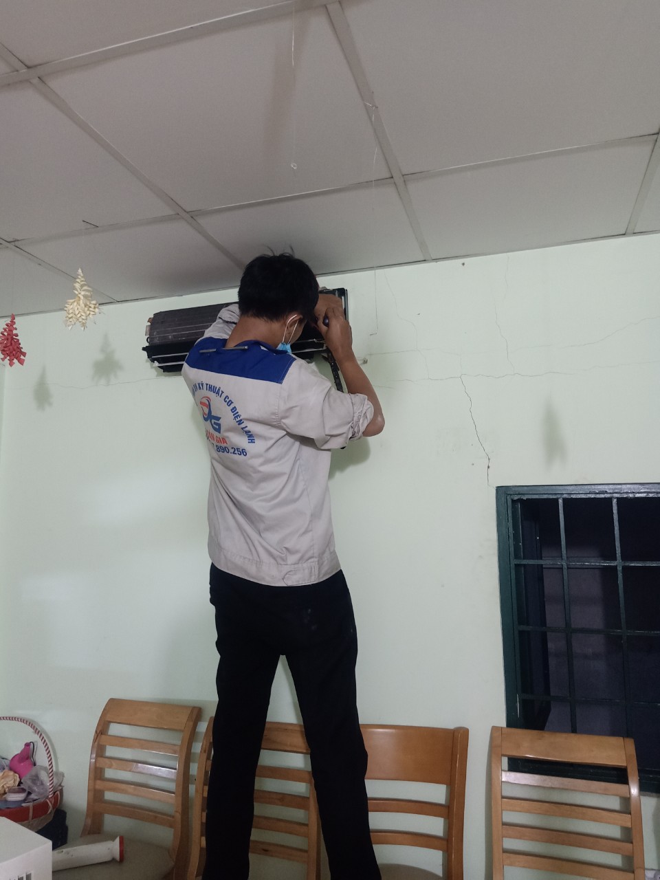 Sửa chữa máy lạnh quận Tân Bình